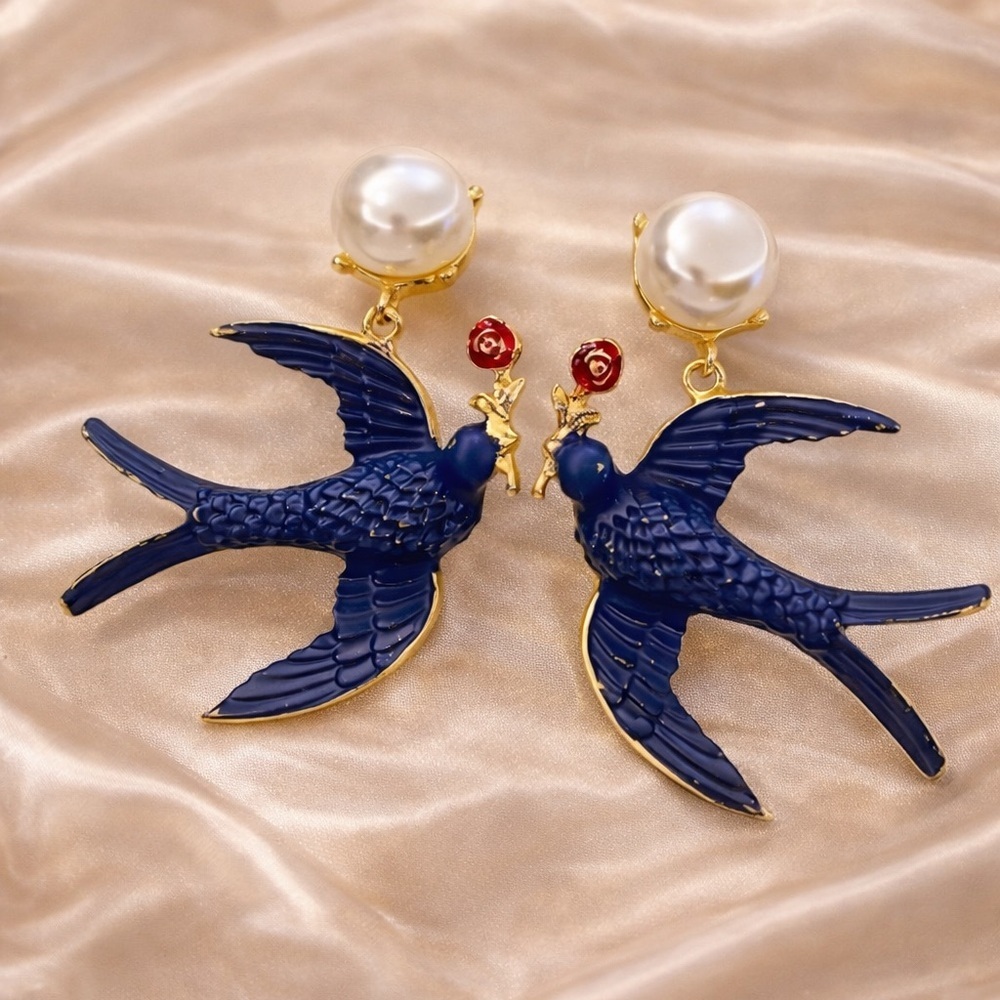 Classic Pearl Swallow Earrings